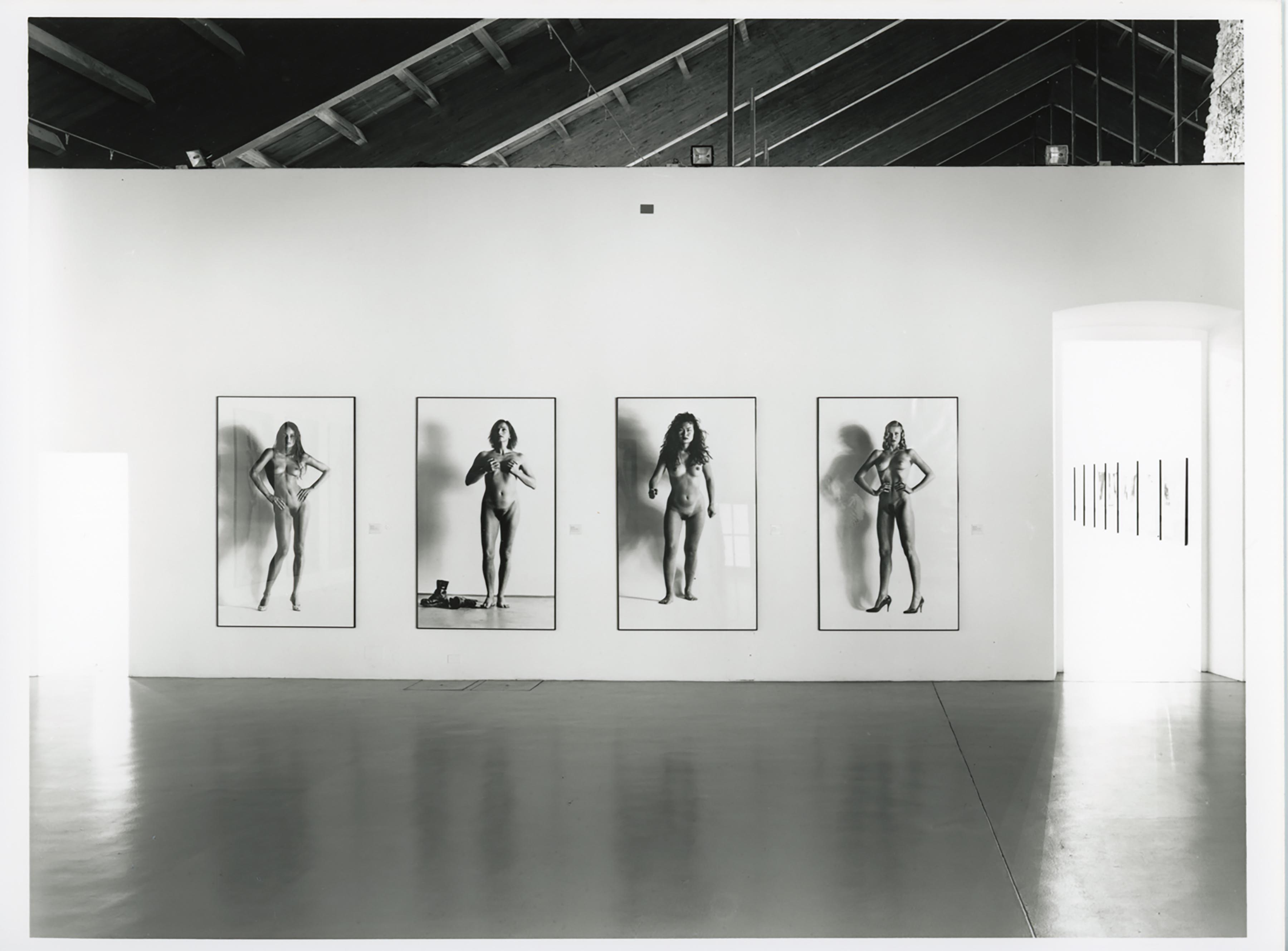 u0022Helmut Newtonu0022, installation view